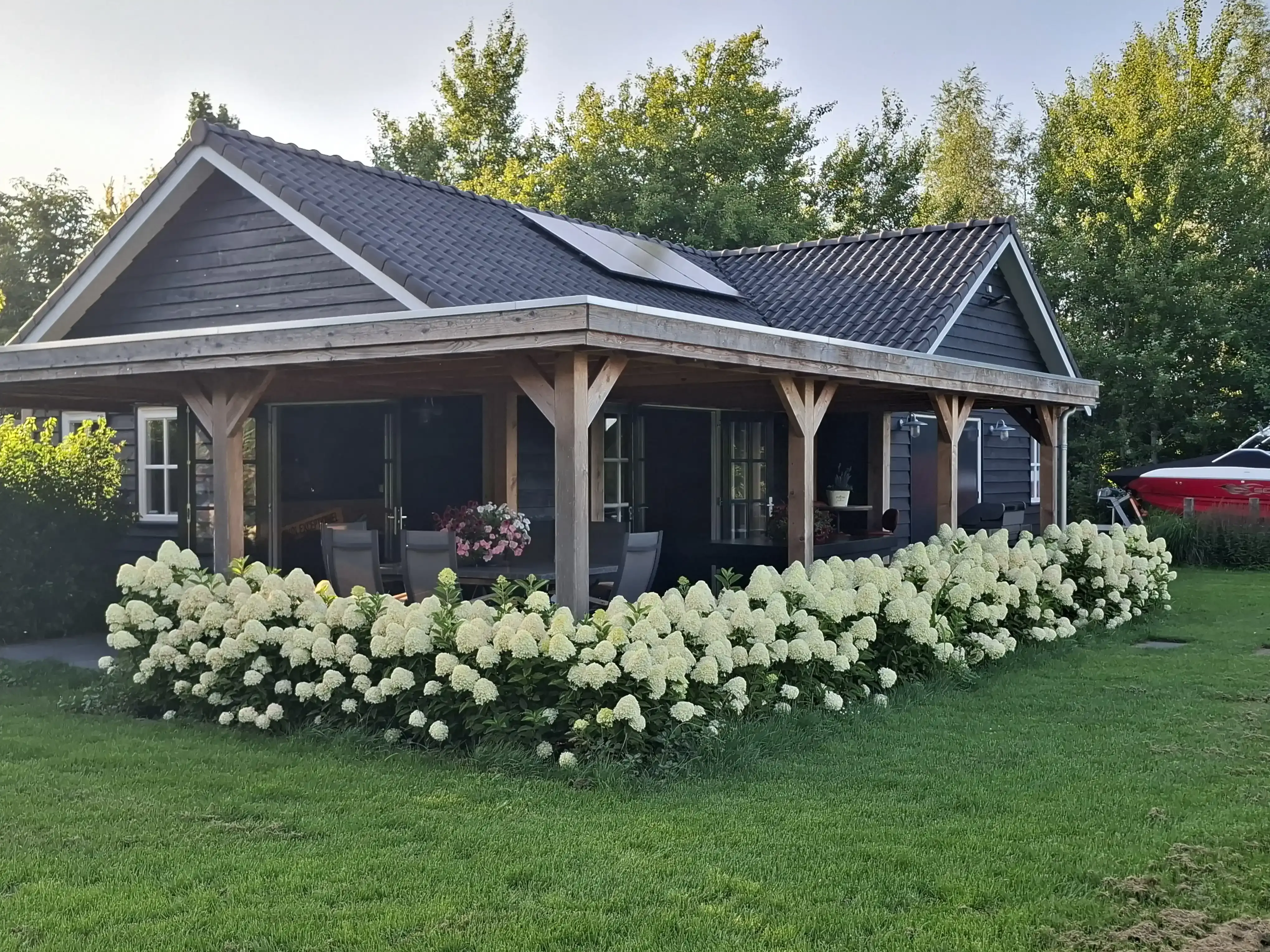 Terras vanaf buiten